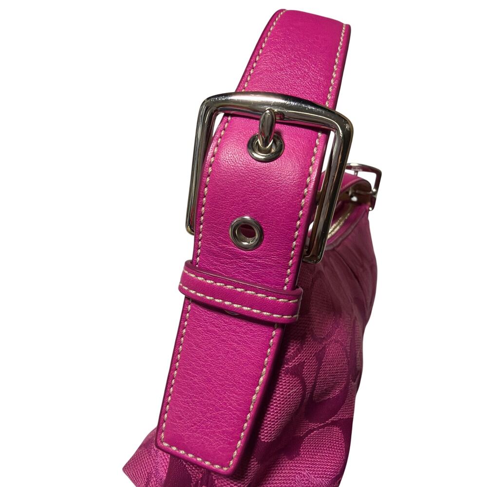 Coach Hampton Signature Baguette Demi Shoulder Purse in HOT PINK 6371 - Picture 13 of 16
